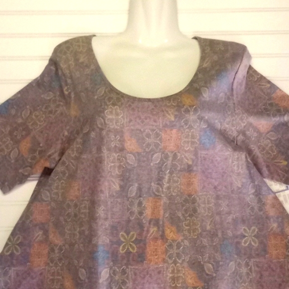 LLR Floral Printed Perfect T Top-#0605 - Picture 3 of 12